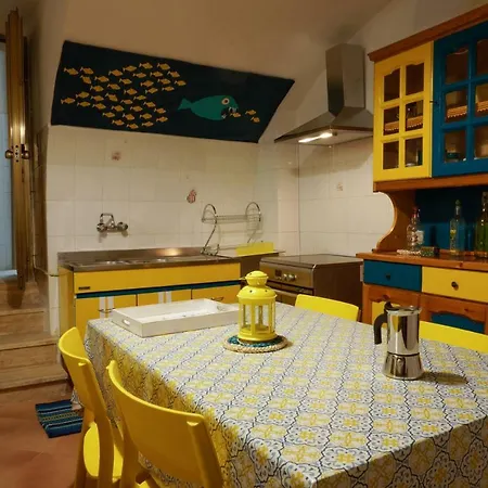 Il Sottomarino Apartment
